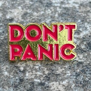 Don't Panic Brooch lapel pin backpack pin‎